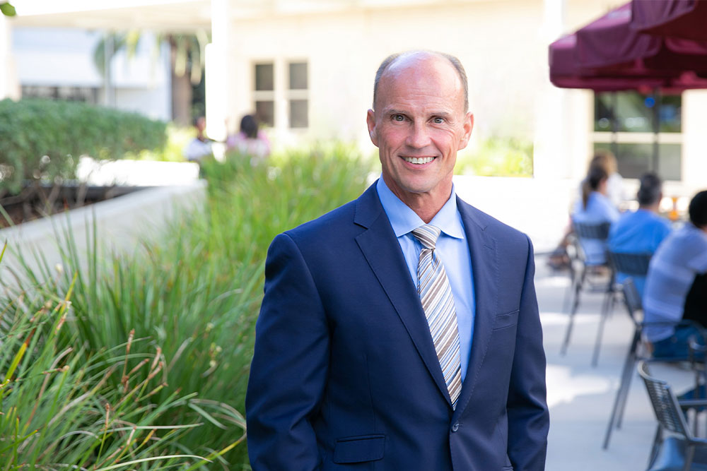 Rod Hanners, the CEO of Keck Medicine, smiling